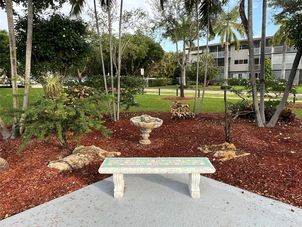 981 Hillcrest Court Hollywood FL 33021