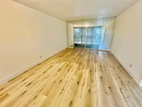 981 Hillcrest Court Hollywood FL 33021