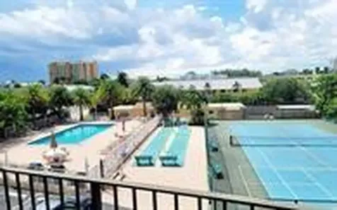 1009 N Ocean Boulevard N Pompano Beach FL 33062