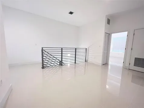 1239 NE 18th Avenue Fort Lauderdale FL 33304