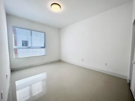 1239 NE 18th Avenue Fort Lauderdale FL 33304