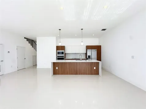 1239 NE 18th Avenue Fort Lauderdale FL 33304