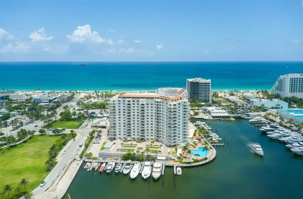 1 Las Olas Circle Fort Lauderdale FL 33316