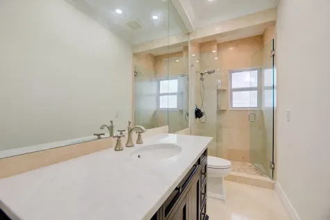 1 Las Olas Circle Fort Lauderdale FL 33316