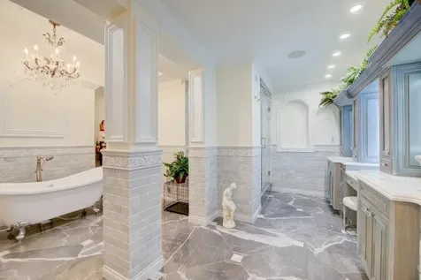 1 Las Olas Circle Fort Lauderdale FL 33316