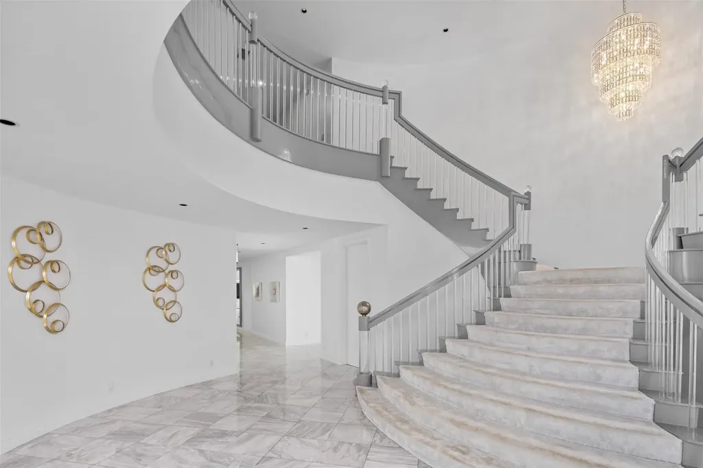 11 Bay Colony Lane Fort Lauderdale FL 33308