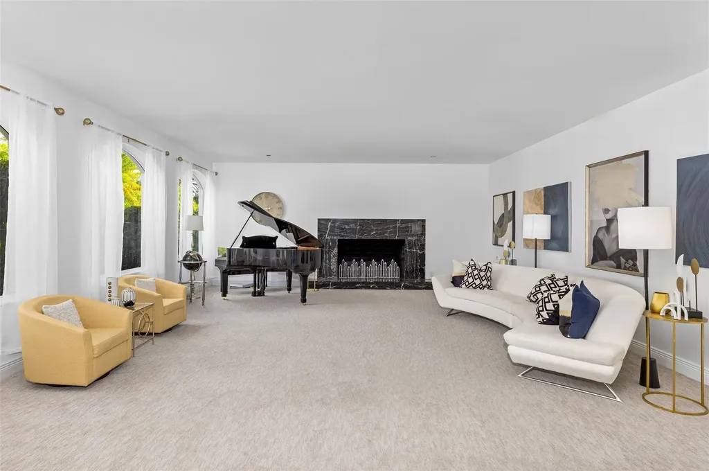 11 Bay Colony Lane Fort Lauderdale FL 33308