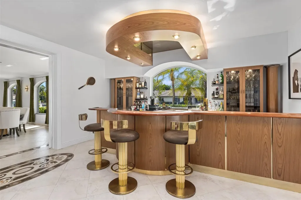 11 Bay Colony Lane Fort Lauderdale FL 33308