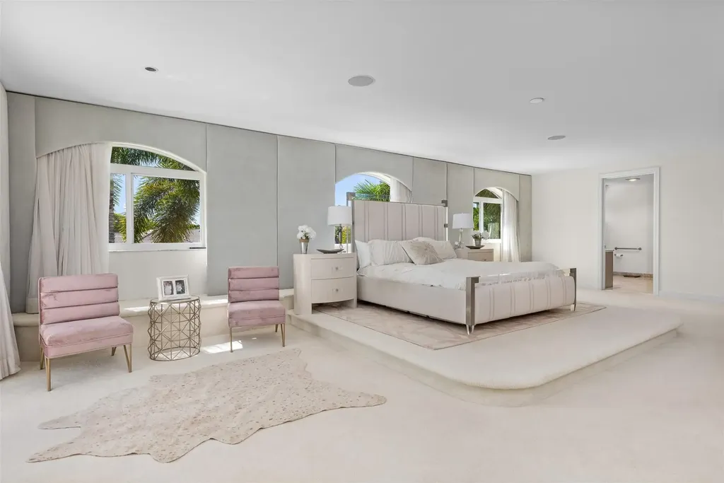 11 Bay Colony Lane Fort Lauderdale FL 33308