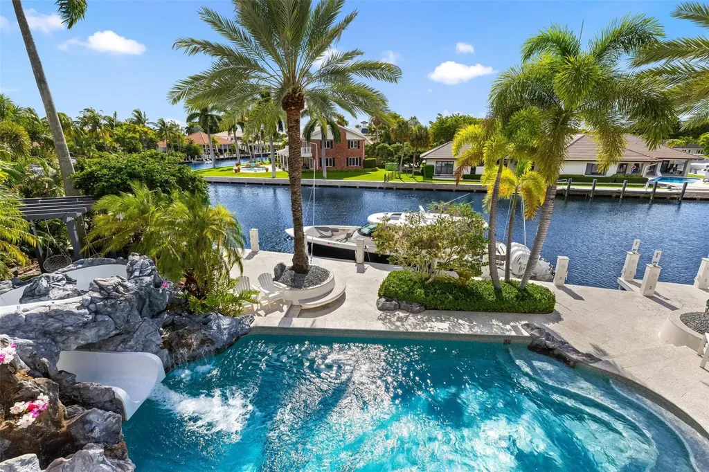 11 Bay Colony Lane Fort Lauderdale FL 33308