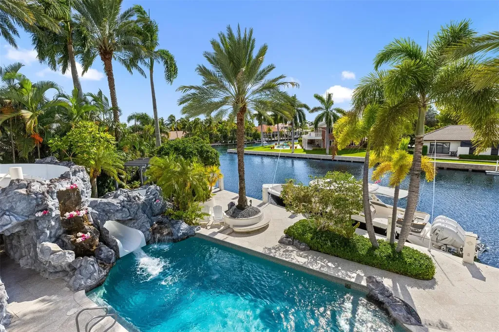 11 Bay Colony Lane Fort Lauderdale FL 33308