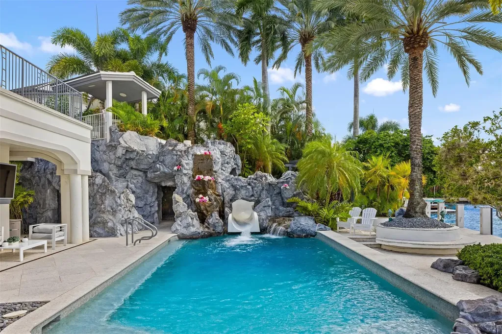 11 Bay Colony Lane Fort Lauderdale FL 33308