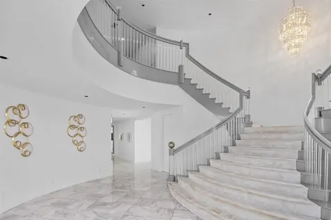 11 Bay Colony Lane Fort Lauderdale FL 33308
