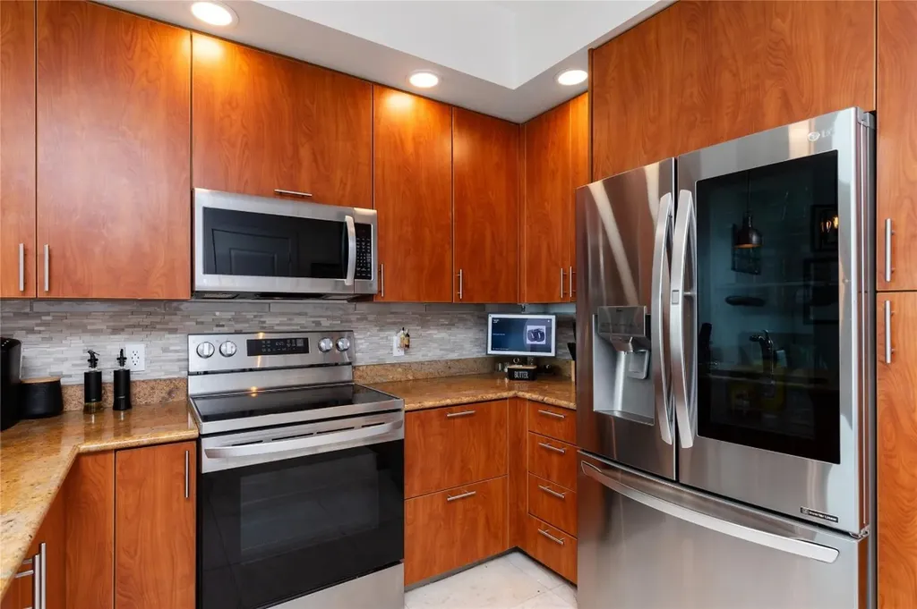 315 NE 3rd Avenue Fort Lauderdale FL 33301