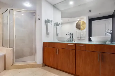 315 NE 3rd Avenue Fort Lauderdale FL 33301