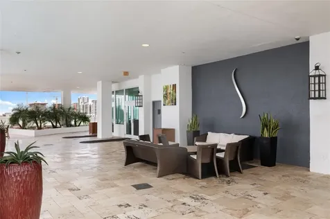 315 NE 3rd Avenue Fort Lauderdale FL 33301