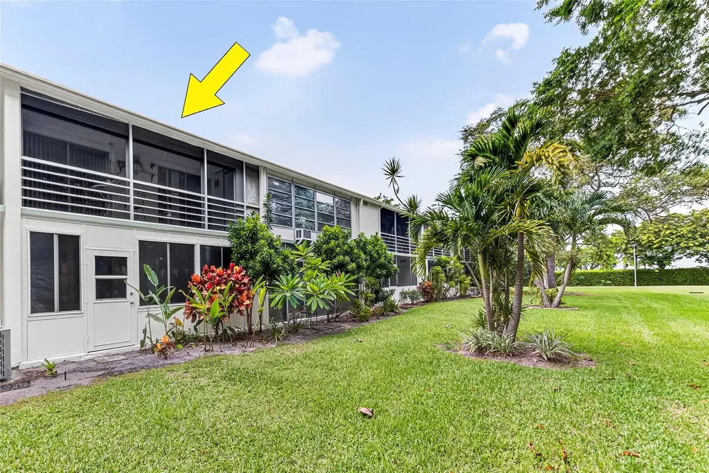 102 Newport F Deerfield Beach FL 33442