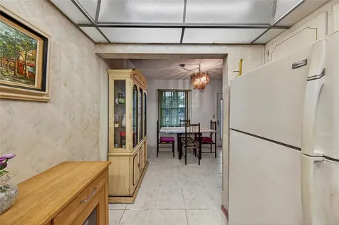 102 Newport F Deerfield Beach FL 33442