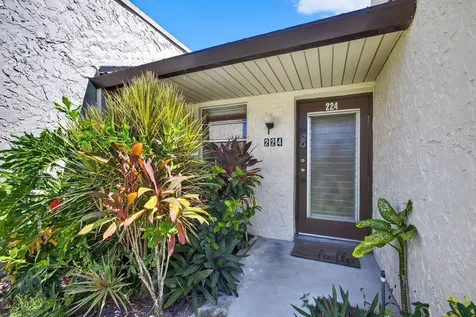 224 Lake Constance Drive West Palm Beach FL 33411