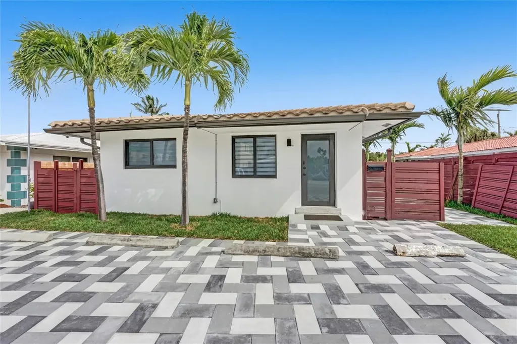 4536 Poinciana Street Lauderdale By The Sea FL 33308