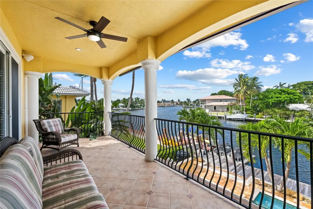 2637 NE 28th Court Lighthouse Point FL 33064