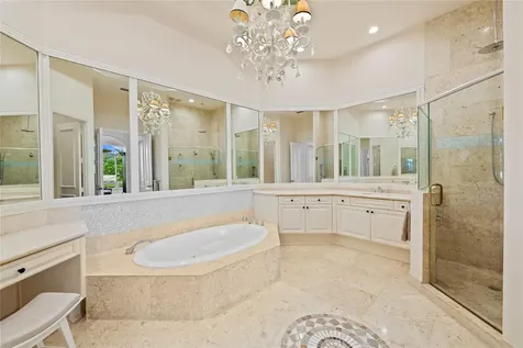 2637 NE 28th Court Lighthouse Point FL 33064