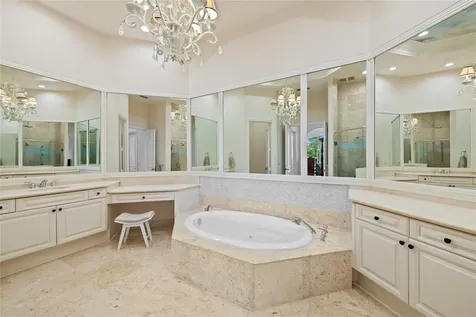 2637 NE 28th Court Lighthouse Point FL 33064