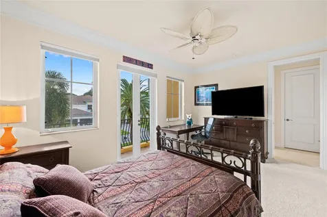 2637 NE 28th Court Lighthouse Point FL 33064