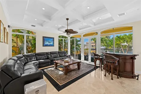 2637 NE 28th Court Lighthouse Point FL 33064