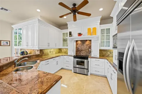 2637 NE 28th Court Lighthouse Point FL 33064