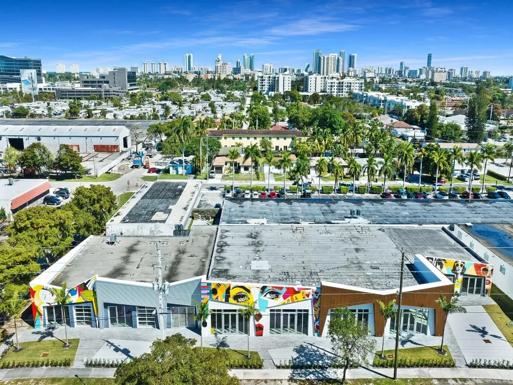 410 NE 1st Avenue Hallandale Beach FL 33009