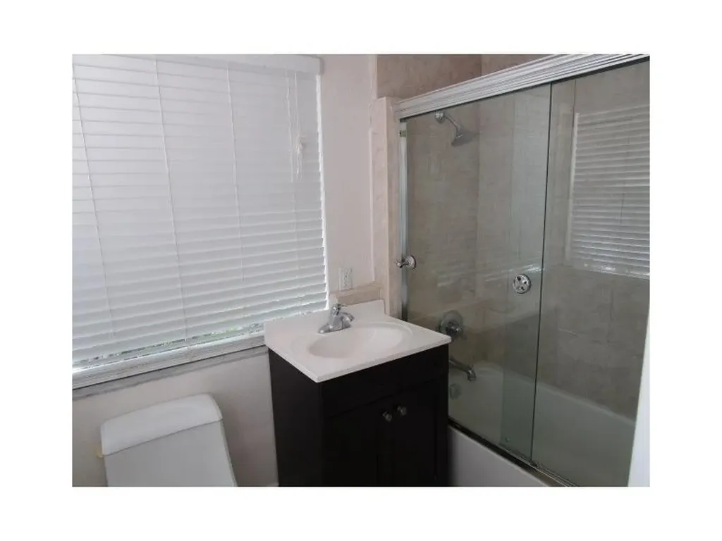 4565 N Ocean Drive Fort Lauderdale FL 33308