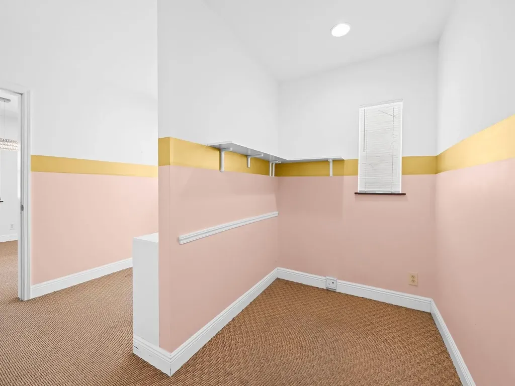 642 NE 3rd Avenue Fort Lauderdale FL 33304