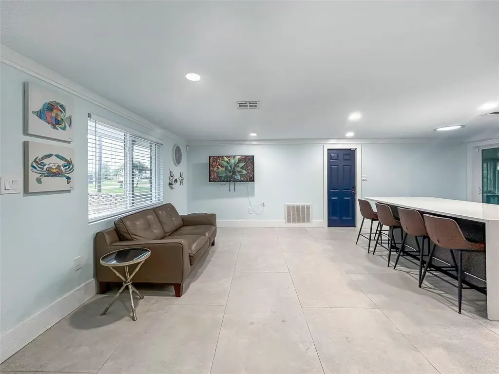 13704 Maria Hudson FL 34667