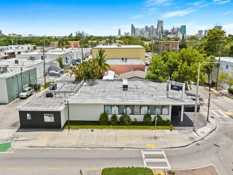 700 NE 13th Street Fort Lauderdale FL 33304