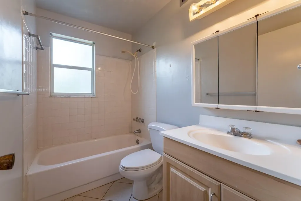 5951 NE 14th Lane Fort Lauderdale FL 33334