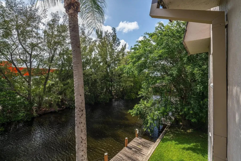 5951 NE 14th Lane Fort Lauderdale FL 33334