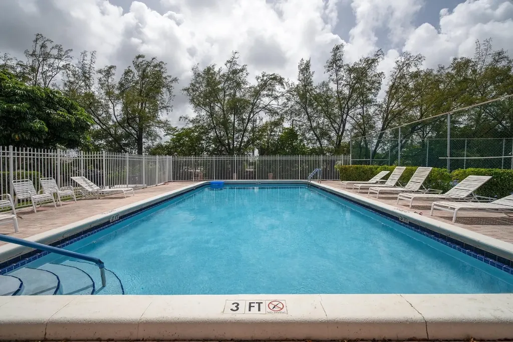 5951 NE 14th Lane Fort Lauderdale FL 33334