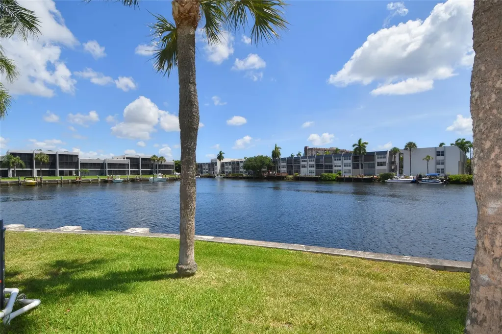 Pompano Beach FL 33060