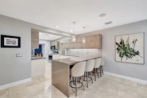 201 NE 28th Court Wilton Manors FL 33334