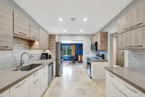 201 NE 28th Court Wilton Manors FL 33334