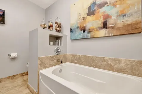 201 NE 28th Court Wilton Manors FL 33334