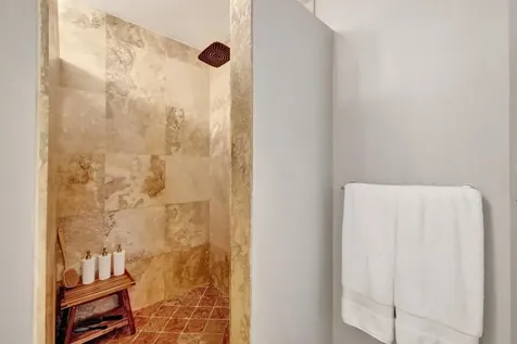 201 NE 28th Court Wilton Manors FL 33334