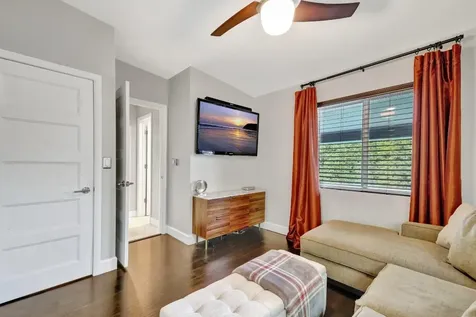 201 NE 28th Court Wilton Manors FL 33334