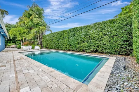 201 NE 28th Court Wilton Manors FL 33334