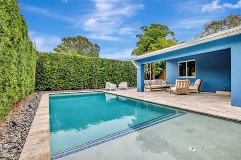 201 NE 28th Court Wilton Manors FL 33334