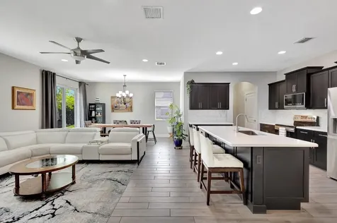92 Palmetto Lane Royal Palm Beach FL 33411