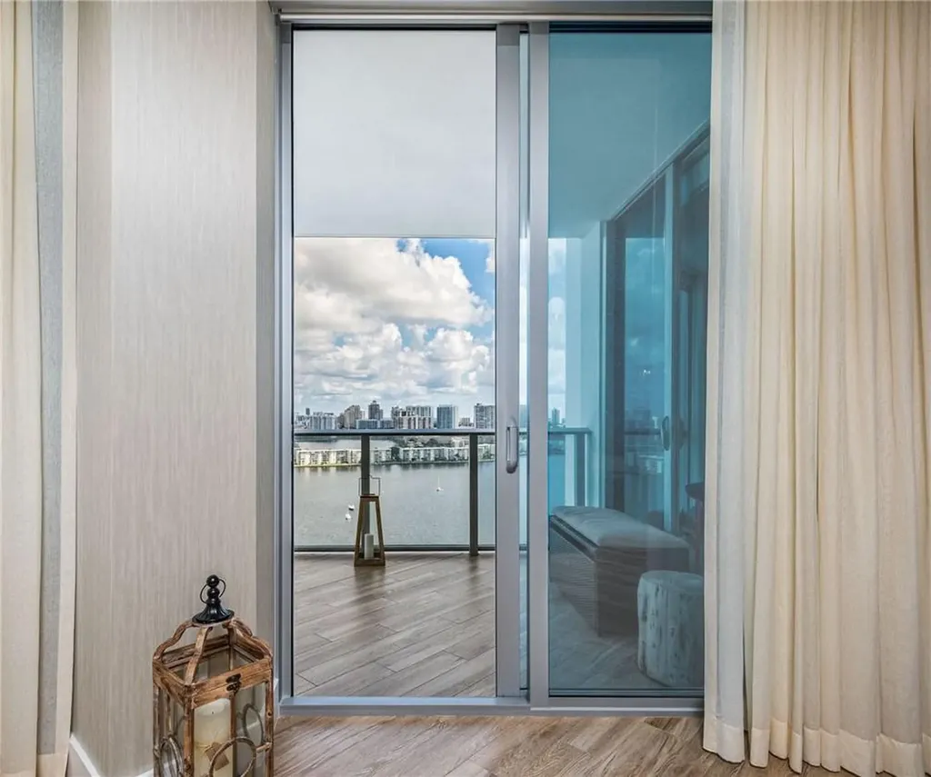 17111 Biscayne Boulevard North Miami Beach FL 33160