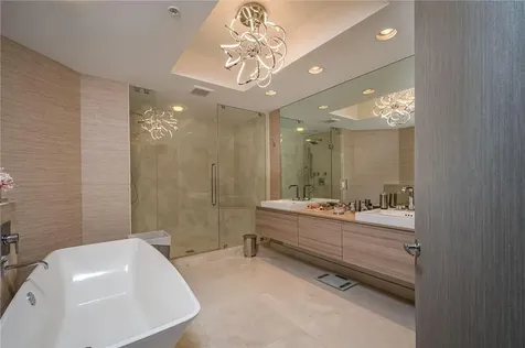17111 Biscayne Boulevard North Miami Beach FL 33160