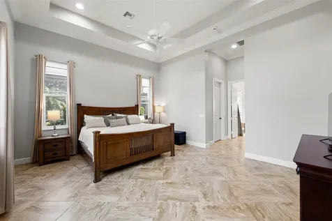 9005 One Putt Place Port St Lucie FL 34986